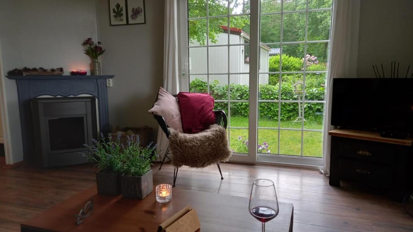 Woudthuisje Laag-Soeren Esterno foto